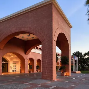the-lake-resort-vilamoura.hotelaalgarve.com/